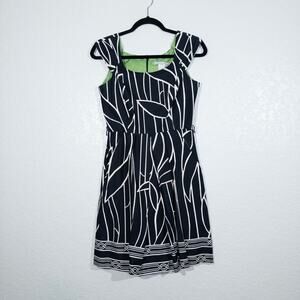 Madison Leigh Black‎ & White Patterned A-Line Dress Size 4 Petite